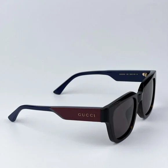 Gucci | Accessories | Gucci Gg67sk 002 Brand New Sunglasses  display picture 3